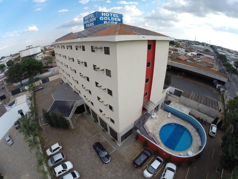 Golden Park Uberaba Otel Dış mekan fotoğraf