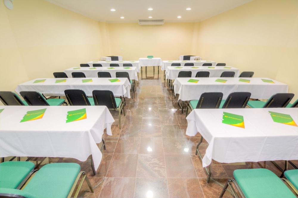 Golden Park Uberaba Otel Dış mekan fotoğraf