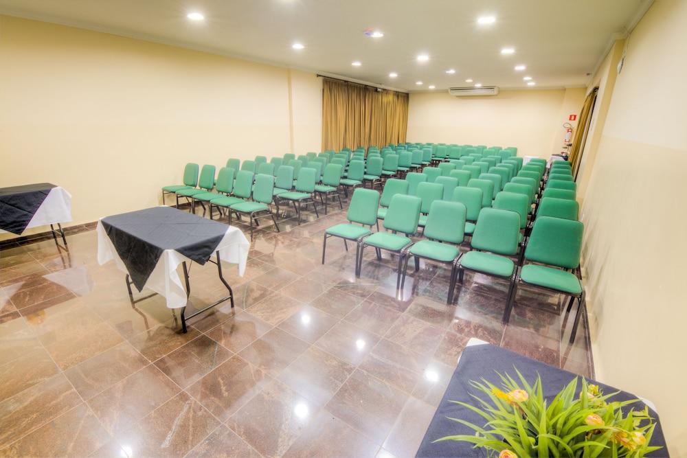 Golden Park Uberaba Otel Dış mekan fotoğraf