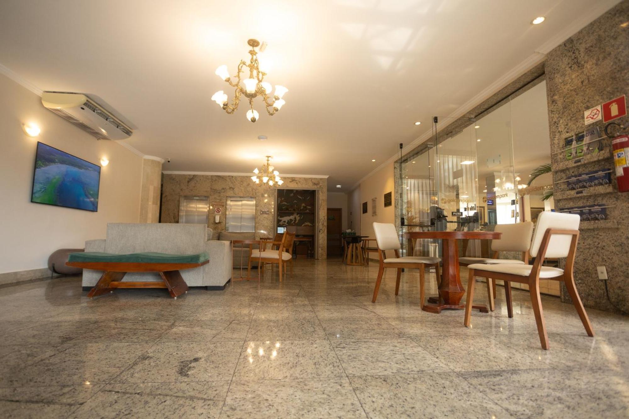 Golden Park Uberaba Otel Dış mekan fotoğraf